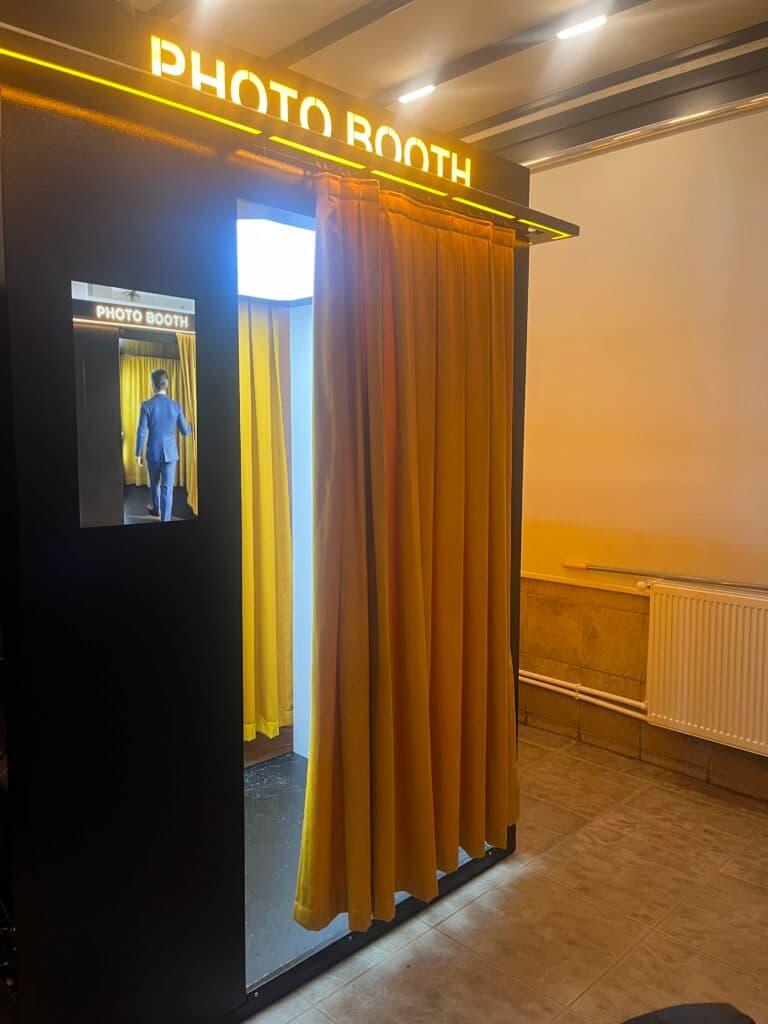 AutoBooth (FotoKabin Pay)